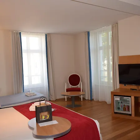 Hotel Mercure Vittel-3